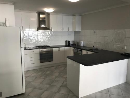 Beachside & Jetty View 6 - Captain's Apartment in Streaky Bay