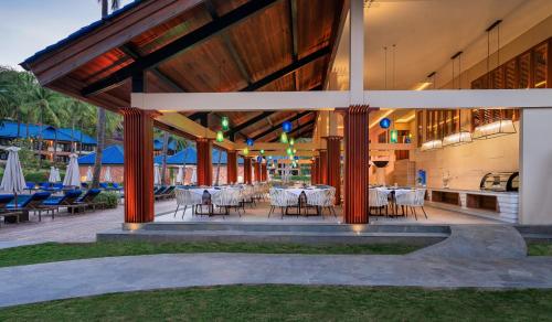 Restaurant, Sundancer Residences and Villas Lombok in Sekotong