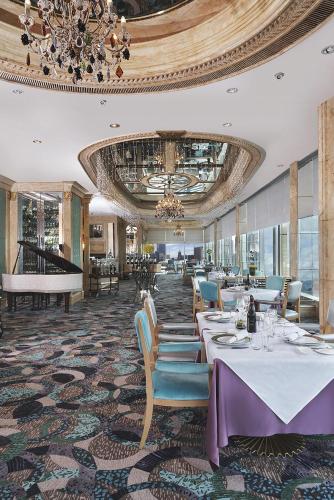 Restaurant, Regal HongKong Hotel in Causeway Bay