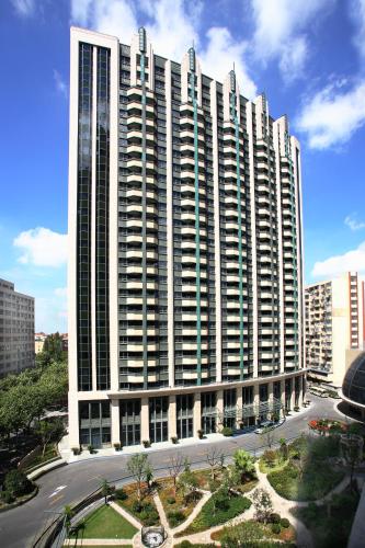 Exterior view, Grand Mercure Shanghai Hongqiao in New Hongqiao Commercial Center and Changning