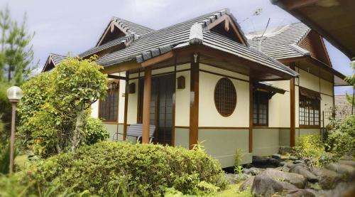 Villa Kota Bunga Ade Type Jepang - 0224 Puncak