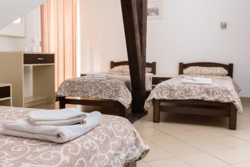 5 Stars Hostel - image 5