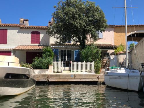 Maison d'Azur gîte à louer La Foux