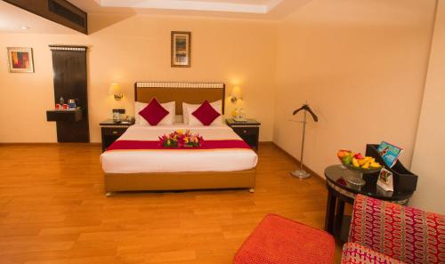 room detail thumbnail 0