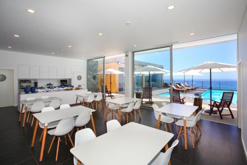 ผับ/เลาจน์, Mosteiros Place in มอสเตย์โรส