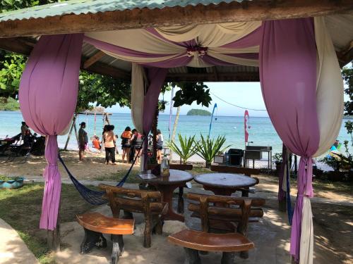 Dragon Pearl Beach Resort in Kota Belud