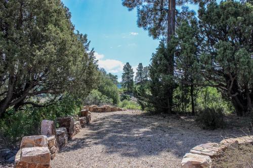 Sunbeam Retreat - image 4