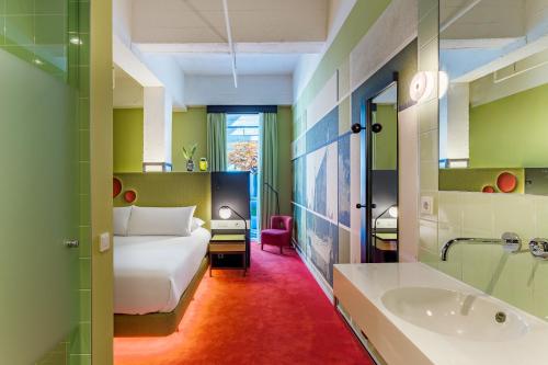 Room Mate Bruno - image 14