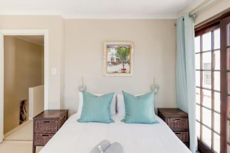 Holiday Home image 10
