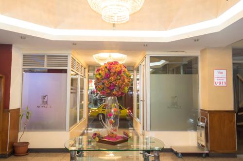 Vestíbulo, Hotel Novalux in Ambato