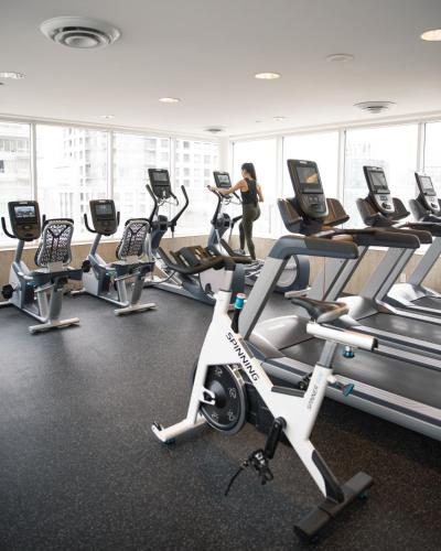 One King West Hotel & Residence