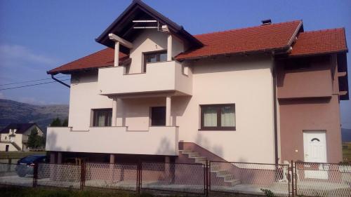 Apartman Zdenka - Apartment - Livno