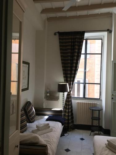 La Casa In Vetrina, Rome (photo 3)