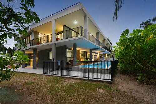 The Port Douglas Beach House