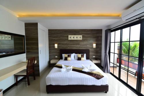 The Room Boutique Hotel near Nong Han Lake