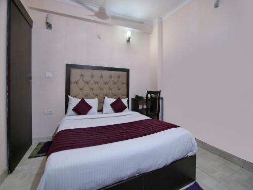 OYO 709 Hotel Cross Winds