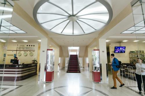 Bukovyna Hotel - main image