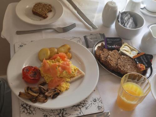 Dunagree Bed & Breakfast - image 6