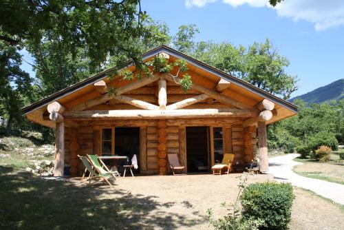 chalets canadiens Lac du Bourget