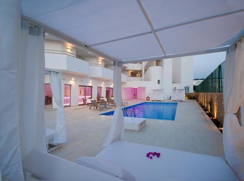 My Way Luxury Ibiza Studio - AB Group