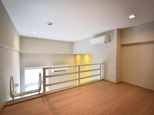 Executive Family Room image 7