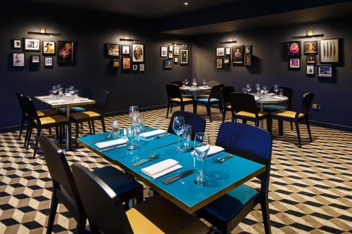 Mercure Edinburgh City - Princes Street Hotel - image 6
