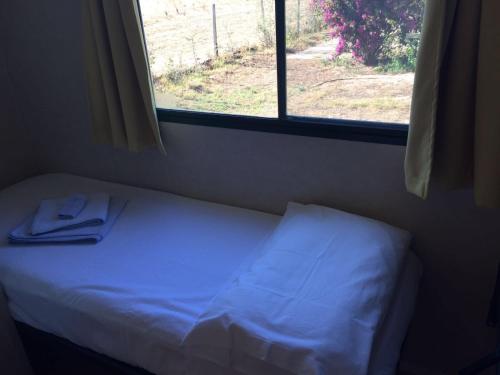 2 bedrooms, 3 beds