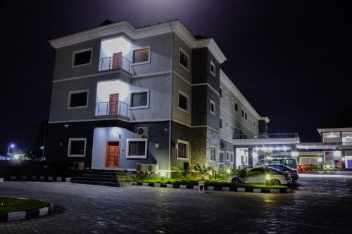 Exterior view, Whitefield Hotels Limited in Ilorin