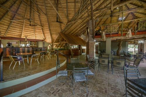 Паб/Коктейль-бар, Boulders Safari Lodge in Національний парк Крюгера