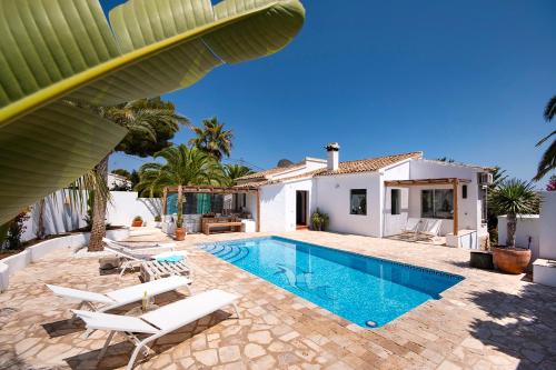 Villa Lagarta by Holiday Rentals Villamar - image 2