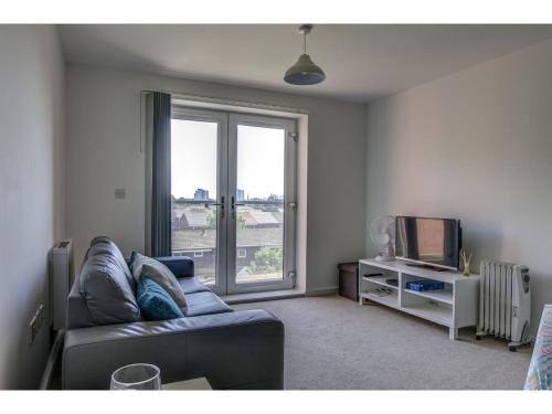 Large, Spacious And Modern Apt For 4 In Manchester, Old Trafford, Greater Manchester