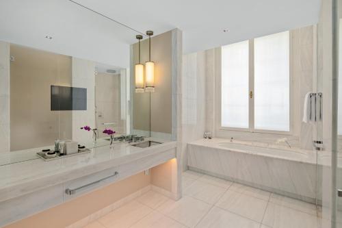 Park Suite View