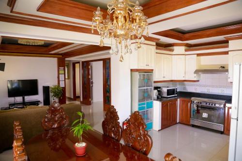 Florabells Iraya Guest House - Batanes in Basko