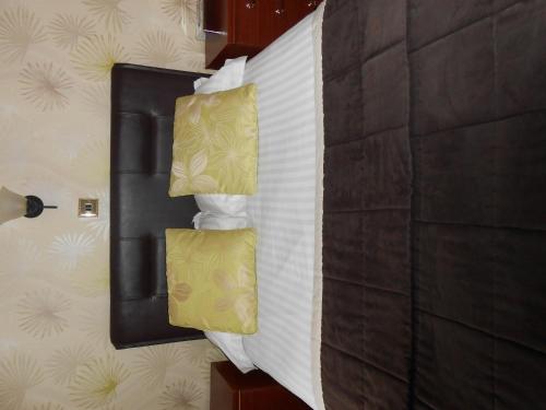 The Poplars Hotel - image 12