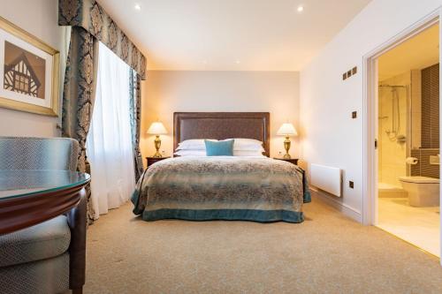Swan's Nest Hotel - image 7