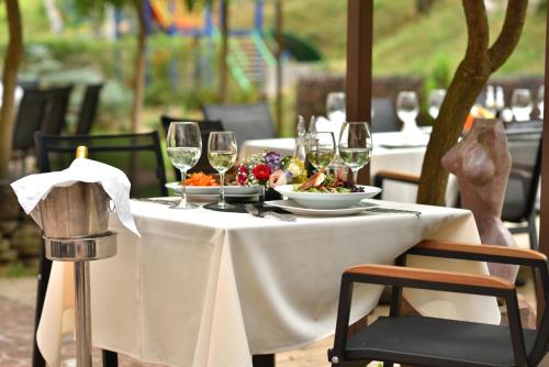 6aTo Hotel & Spa - image 4