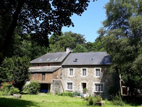 Le vieux moulin chambre d'hôte Lanrodec