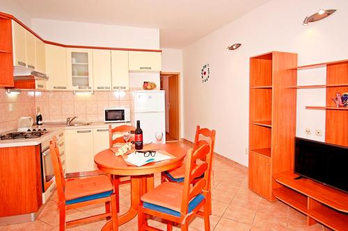  Apartment Supetar center in Supetar