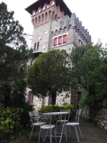 Hotel La Vela-Castello Il Rifugio - image 2