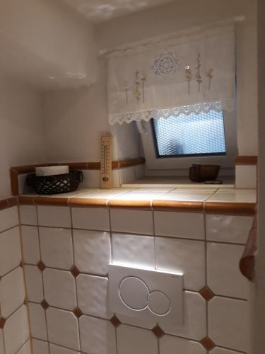 Bathroom, Omas Schmuckkastle in Lauingen (Donau)