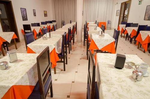 Hotel Indaiá (Hotel Indaia) in Maringa