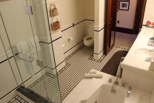 Hotel Pattee - image 5
