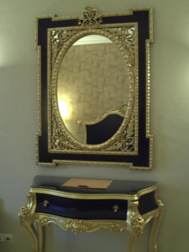 Adriano Boutique Sevilla - image 12