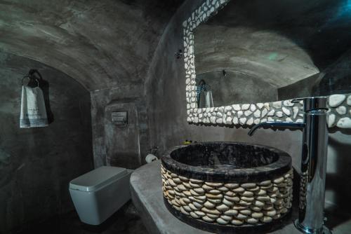 Kaleidoscope Cave Houses - image 9