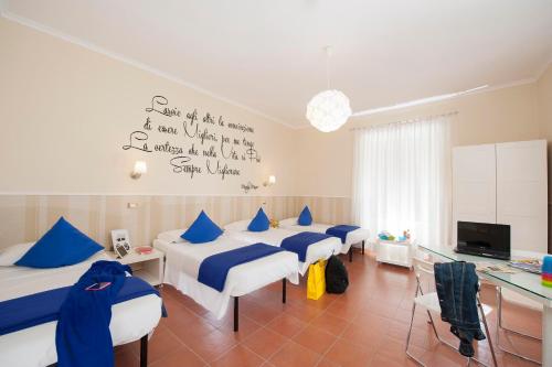 Des Artistes Budget Rooms