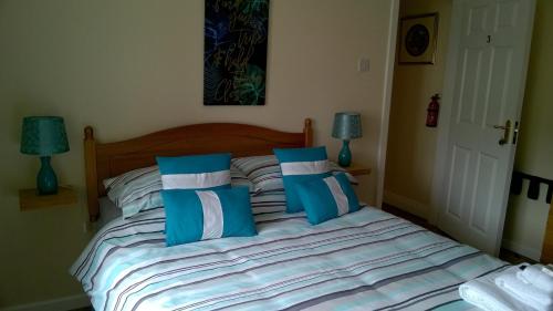 1 double bed