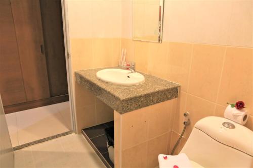 %name ???? ภูเก็ต