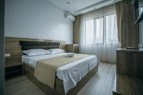 Hotel Batumi Palace – Batumi, IL