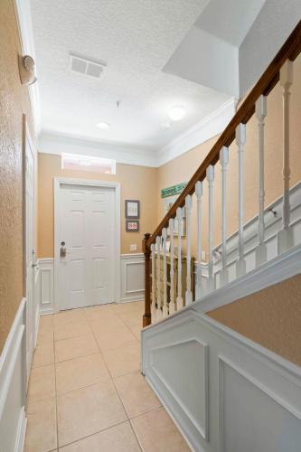 Orlando Resort Rentals at Universal Boulevard thumb 4