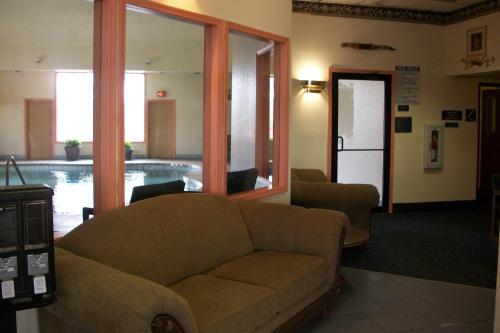 Lodi Valley Suites